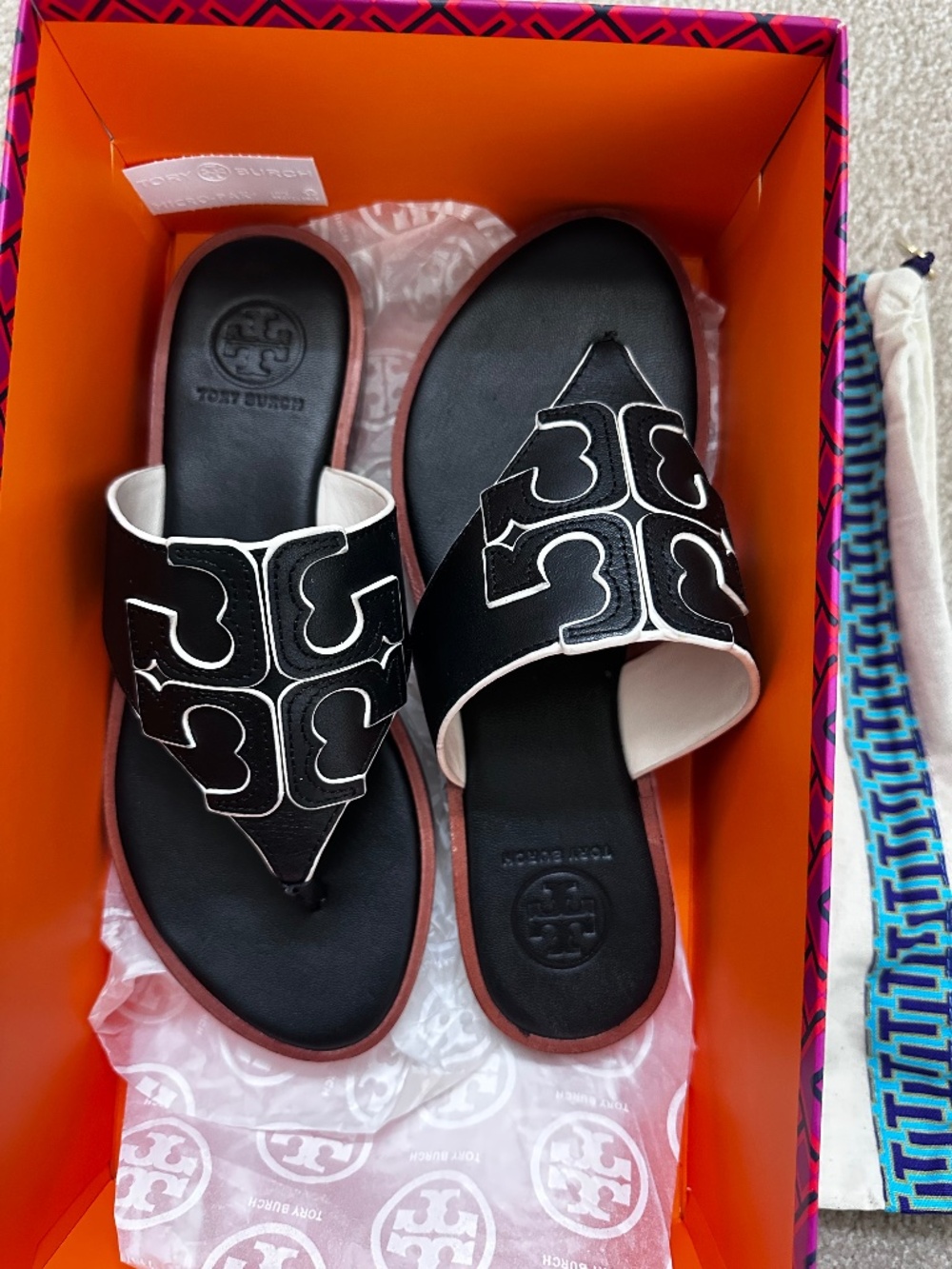 Tory Butch Black/ Ivory leather sandal